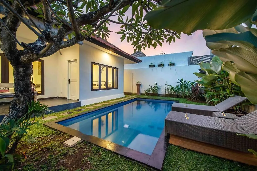 Bens Seminyak Villa Two-Bedroom With Private Swimmingpool
