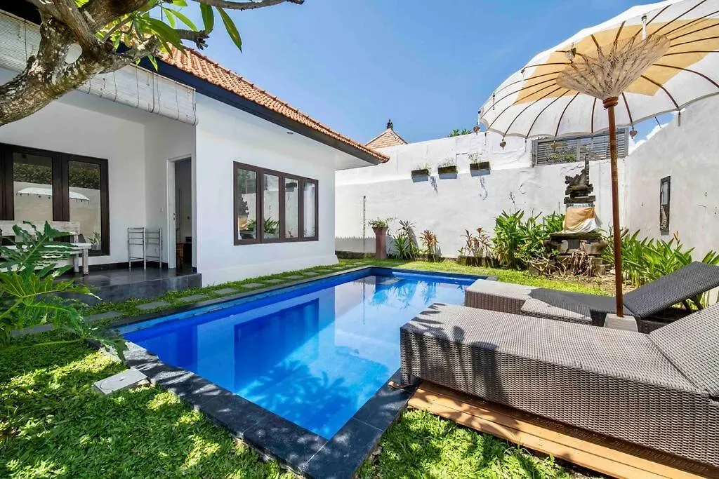 Bens Seminyak Villa Two-Bedroom With Private Swimmingpool
