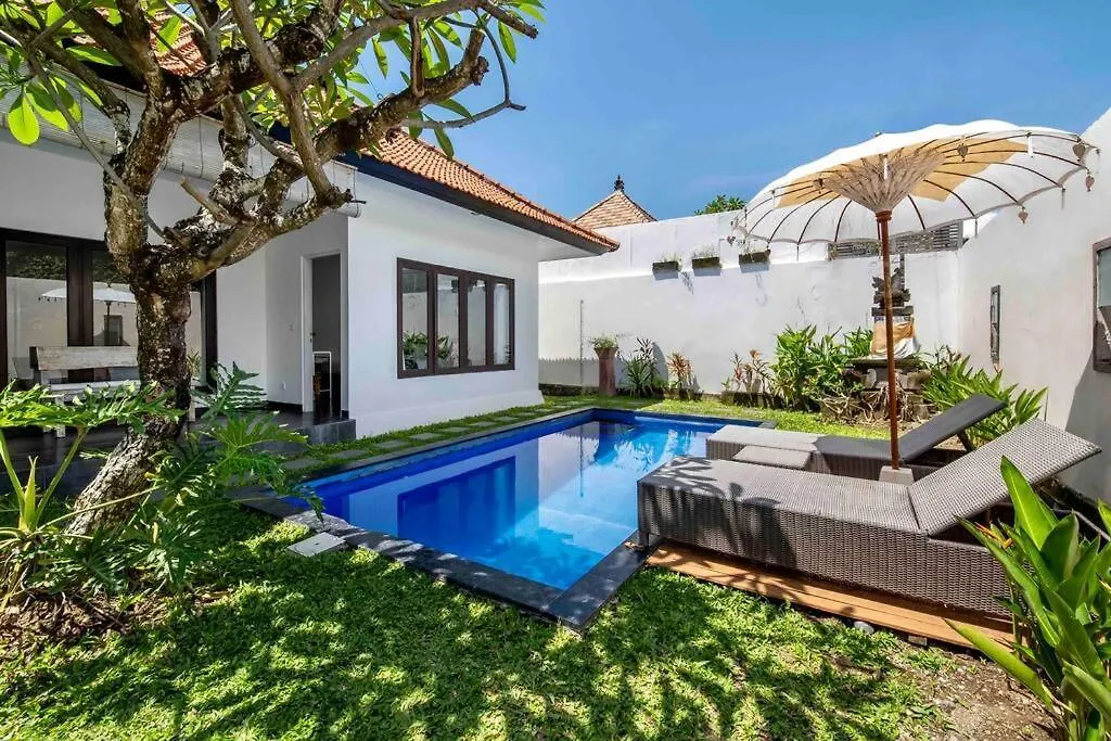 Bens Seminyak Villa Two-Bedroom With Private Swimmingpool